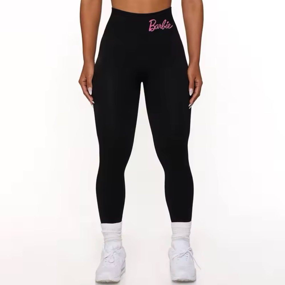 Barbie Black Sports Gym Leggings Yoga Running Workout Elastic Seamless Pants - Picture 1 of 1